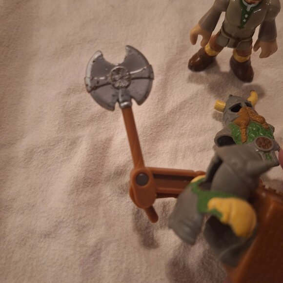 Imaginext Axemin Viking Battle Figure w Helmet Accessories - Picture 3 of 12